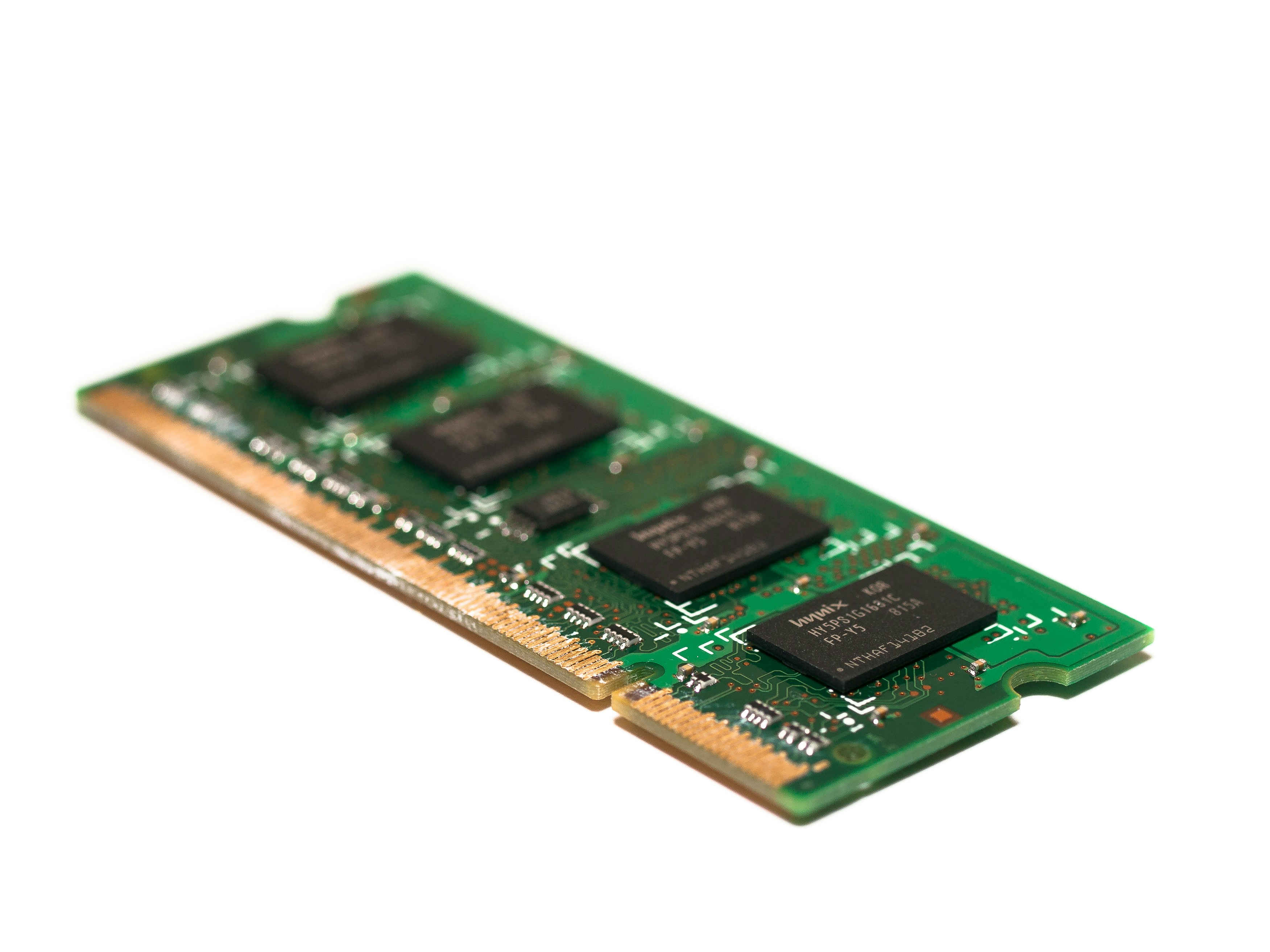Interior de PC y memoria RAM por error ISDone.dll